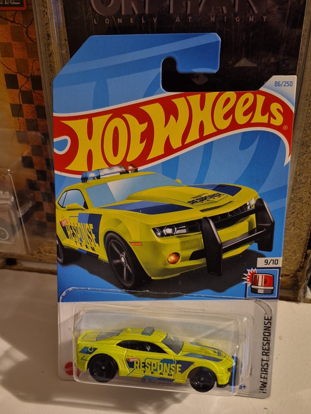 D9 Hot Wheels 10 Camaro SS  with shipping protector